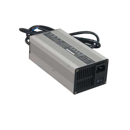 60v5A 48V6A 12V15A 24V10A 磷酸铁锂充电器 电动叉车专用充电器