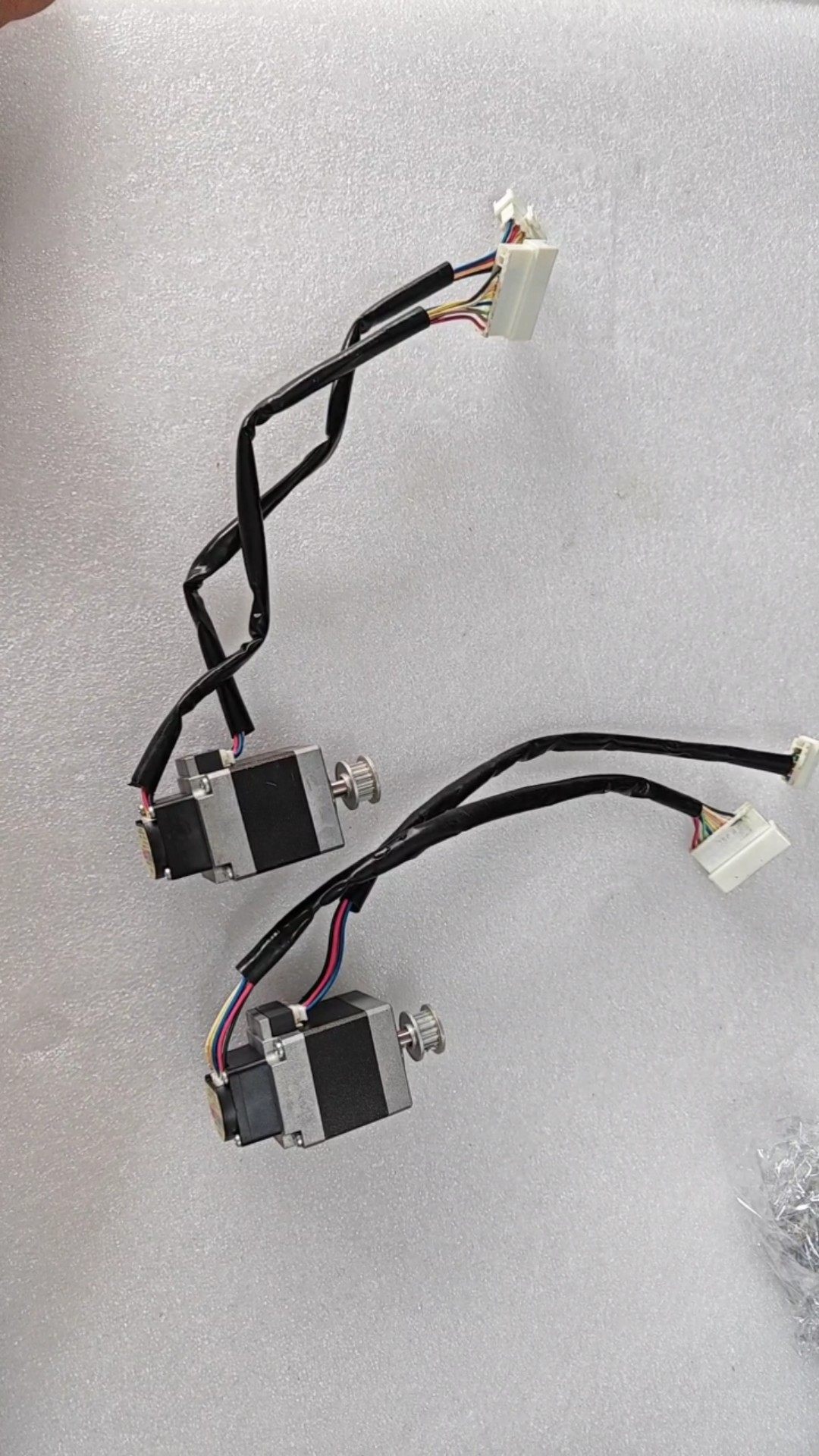 原装拆机东方步进电机五相步进电机型号PK523PA-R2GL