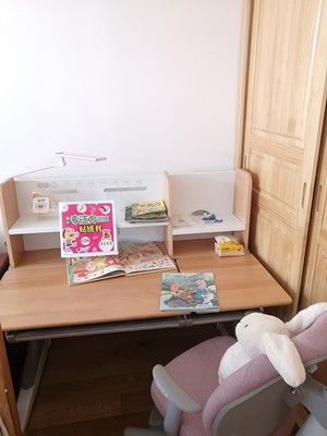 生活诚品学生桌椅怎么样?开箱评测，后悔买迟了？