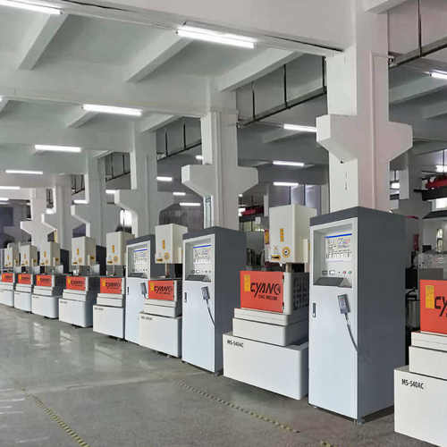 中走丝线切割机厂商供Autocut线切割机DK7732中走丝线切割