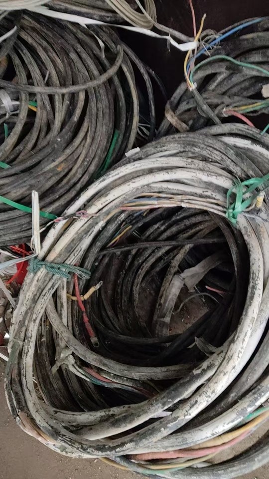 12月26日湖州处置一批报废铝线铝电缆1吨左右网络拍卖公告