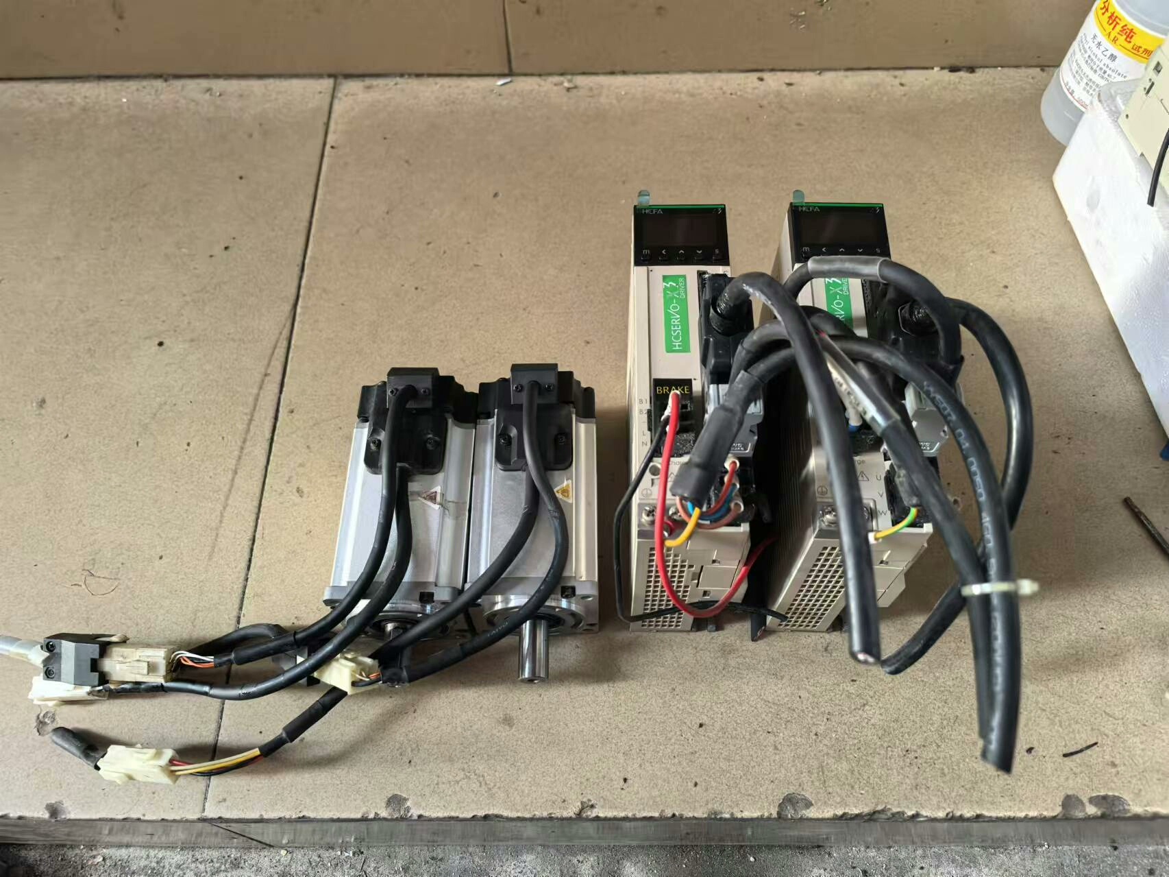 禾川400w伺服驱动套装，