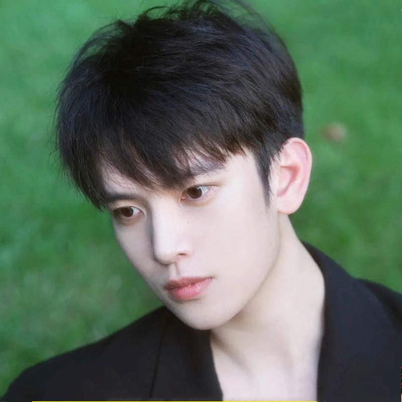 男士时尚微分碎盖假发 彷真自然短直发全头套式高温丝夏季日常用