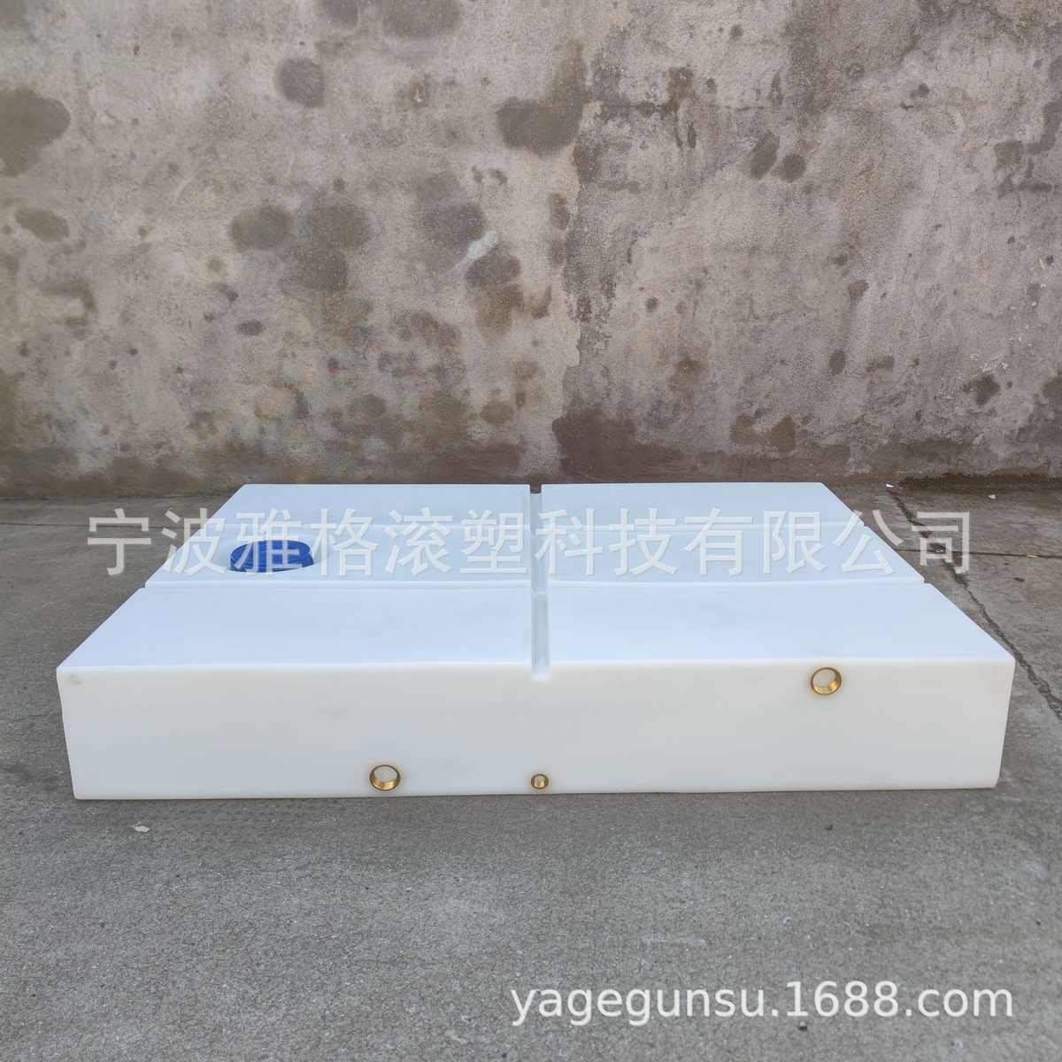 厂家供应食品级长方形房车水箱户外野营大容量储水桶皮卡车载水罐