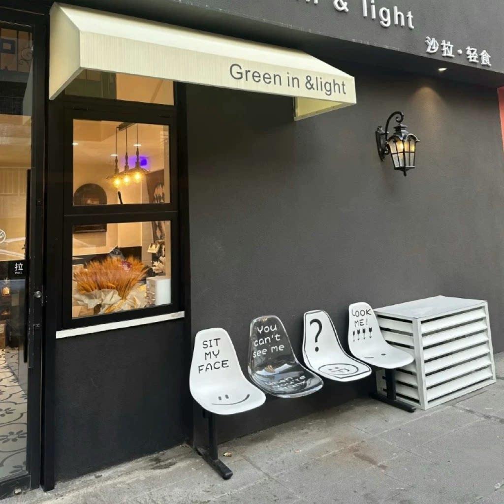 塑料排椅等候座椅酒吧商场彩色椅网红婚纱摄影透明椅户外台阶坐椅