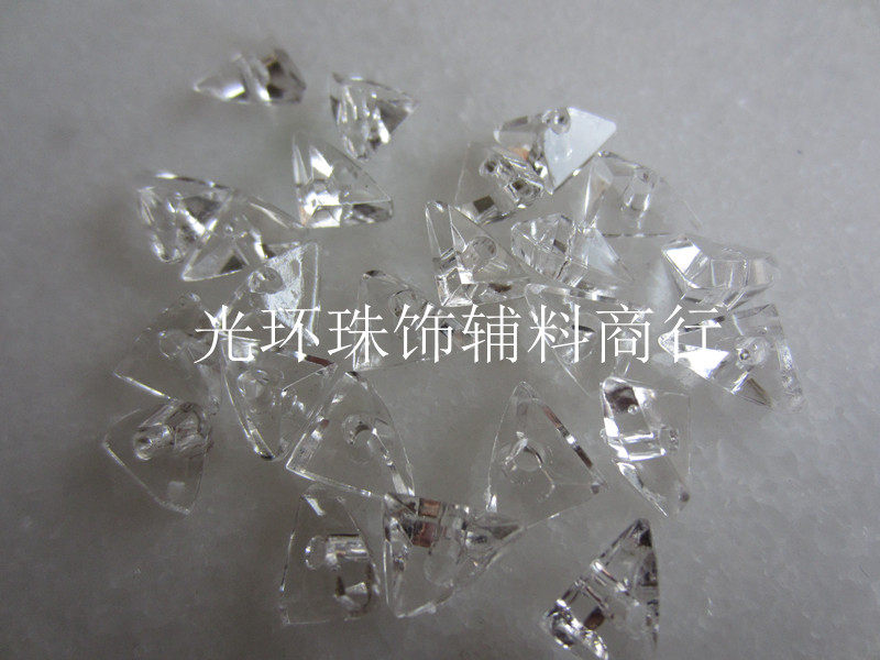 DIY三角形压克力珠 8*10mm三角形透明亚克力珠 服装辅料灯饰配件,饰品/流行首饰/时尚饰品新,其他DIY饰品配件,淘宝优惠券,粉丝福利购,淘宝优惠卷