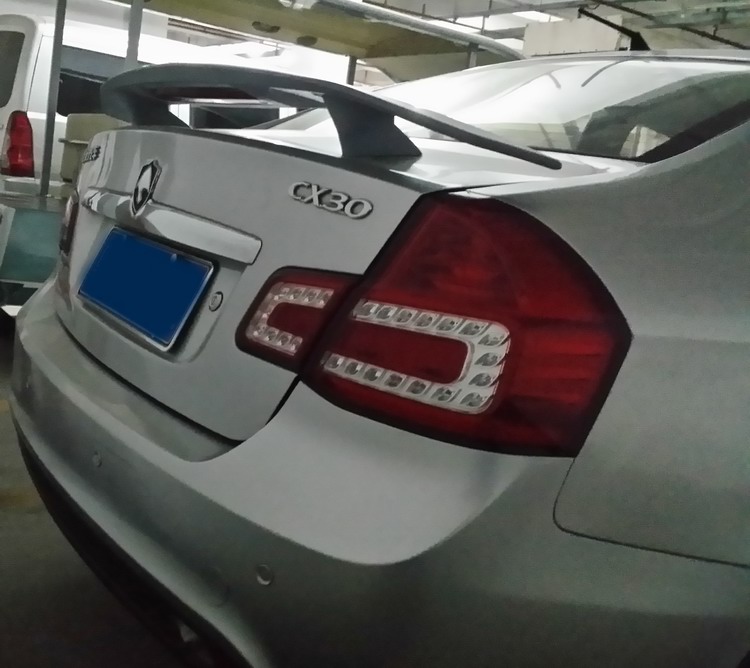 适用于长安CX30汽车改装件飞机尾翼打孔/免打孔运动版带灯定风翼