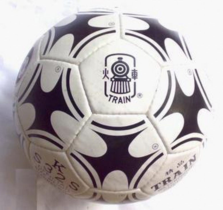 Ballon de foot - Ref 5867 Image 1