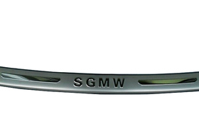 2011款宝骏630专用后护板/汽车专用不锈钢后饰条/后杠踏板装饰件