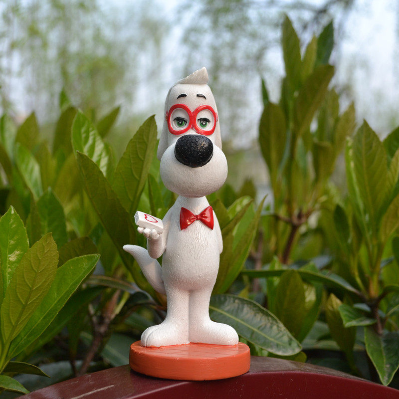 天才眼镜狗摇头玩偶手办玩具摇头车饰包邮