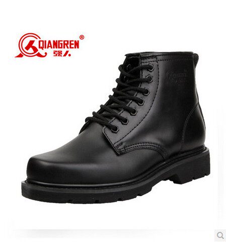 Bottes militaires - Ref 1398994 Image 1