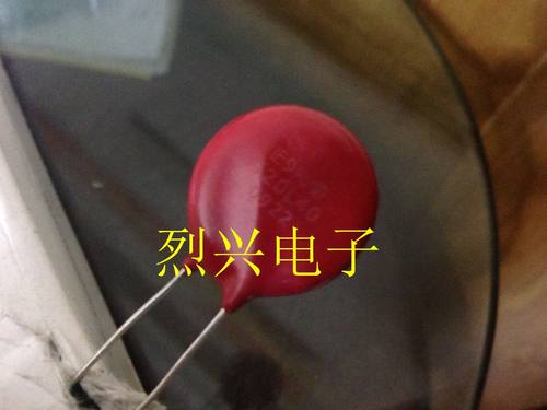 LITTELFUSE力特V420LA40B 420L40 (680V)全新深圳现货压敏电阻