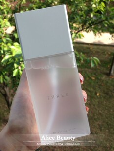 日本cosme大赏THREE 自然植物平衡保湿化妆水
