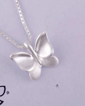 银时代花与爱丽丝饰品蝴蝶吊坠