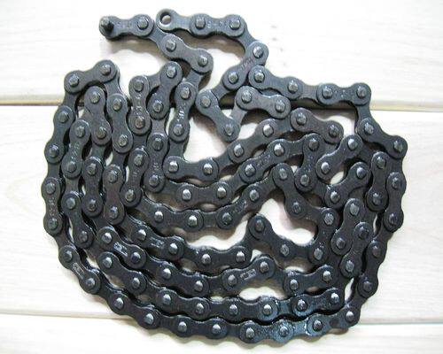 Chaîne de vélo - Ref 2370716 Image 1