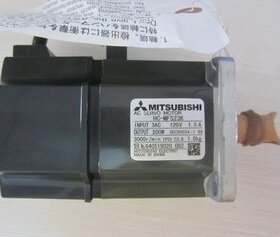 全新原装三菱电机HC-MFS23/HC-KFS23B/HC-MFS23K质保一年 包邮