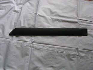 原厂 后车门外护板防撞条 假一罚十 哈飞路宝前