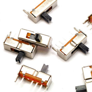 SS13D07VG4 带支架 小型拨动开关 4脚3档 柄高4MM(20个)