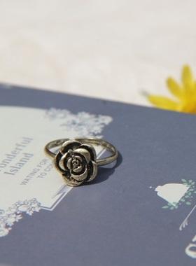 古铜色魅力风高档饰品戒指