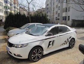 福瑞迪科鲁兹悦翔格子旗全车贴