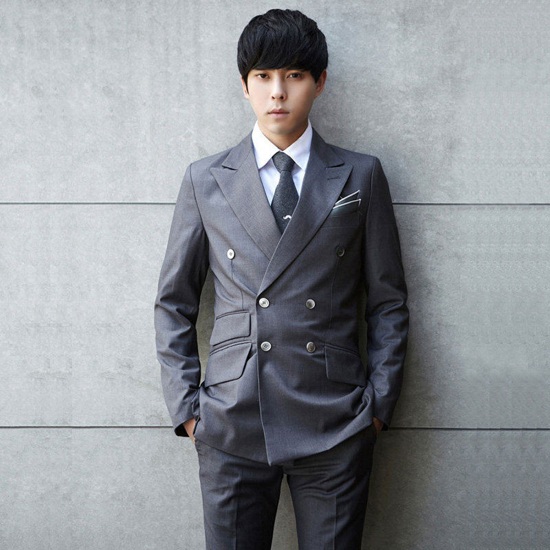 2024 NEW MENS SLIM FIT GREY DOUBLE-BREASTED LAPEL SUIT SUIT BRITISH STYLE TICKET BAG DECORATION