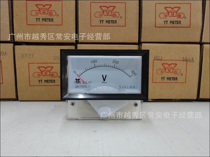上海宇泰 指针式交流电压表 85L17-V 40*70