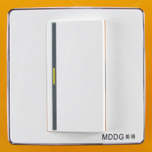 一位开关 mddg 新美尚 86系列 墙壁开关 面板 质保12年 银边