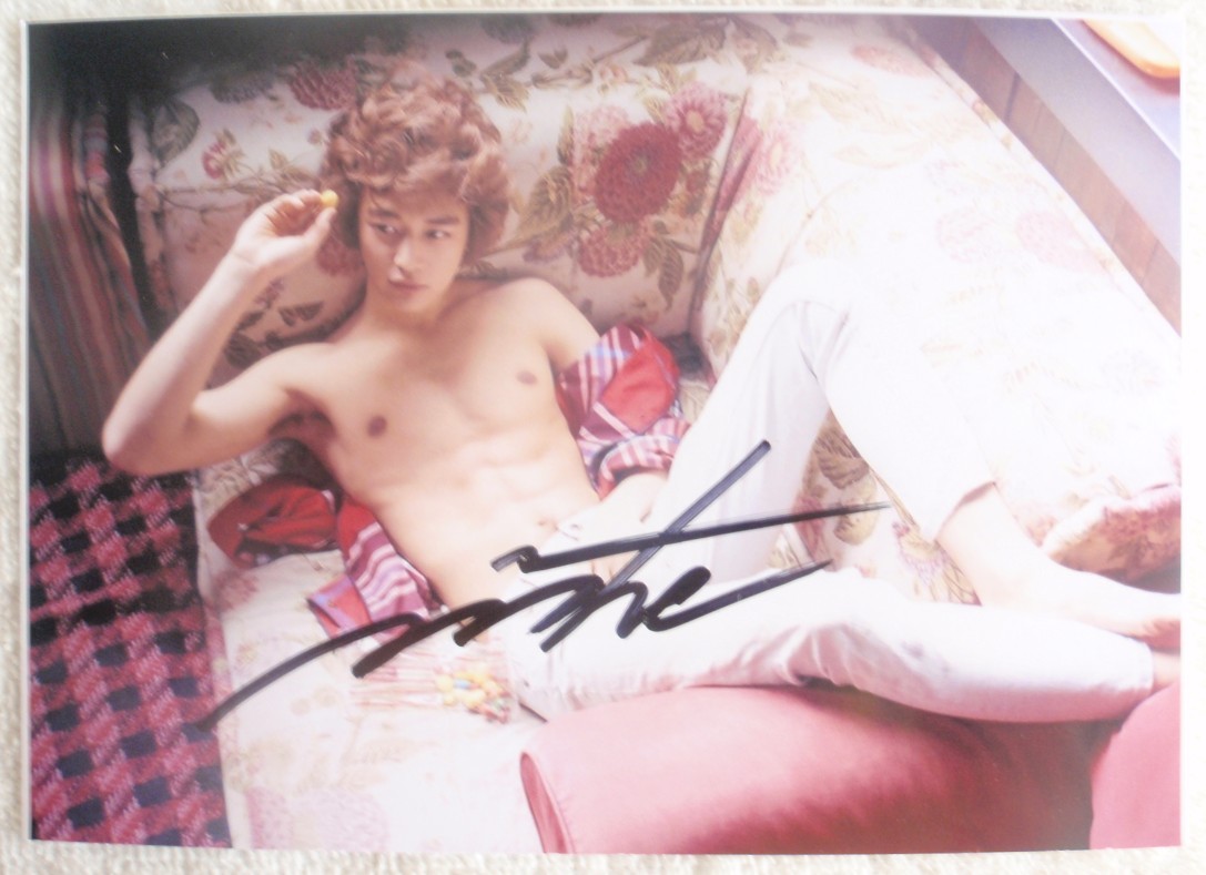 SHINEE çëºÀ Ç×±ÊÇ©Ãû Ðû´«ÕÕÆ¬ ÕÕÆ¬ ÏàÆ¬ Ç©ÃûÕÕÆ¬ F¿î