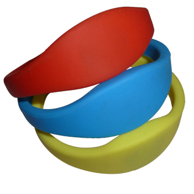 RFID手腕带 T5577手腕卡 游泳硅胶手牌 原装美国进口T5577芯片