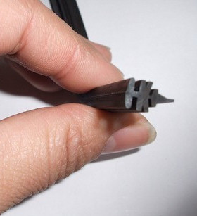 通用款高级无骨雨刮器胶条 雨刷雨刮片胶条 优质橡胶条 长了可剪