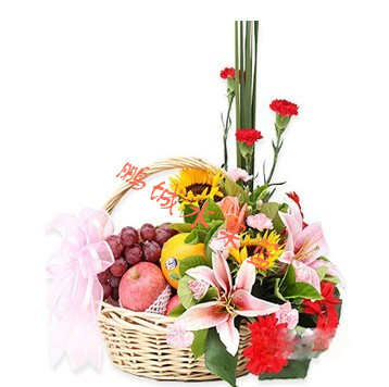春节送礼水果鲜花礼篮康乃馨粉色香水百合红富士深圳水果篮速递