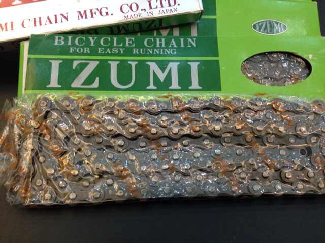 Chaîne de vélo IZUMI - Ref 2364560 Image 1