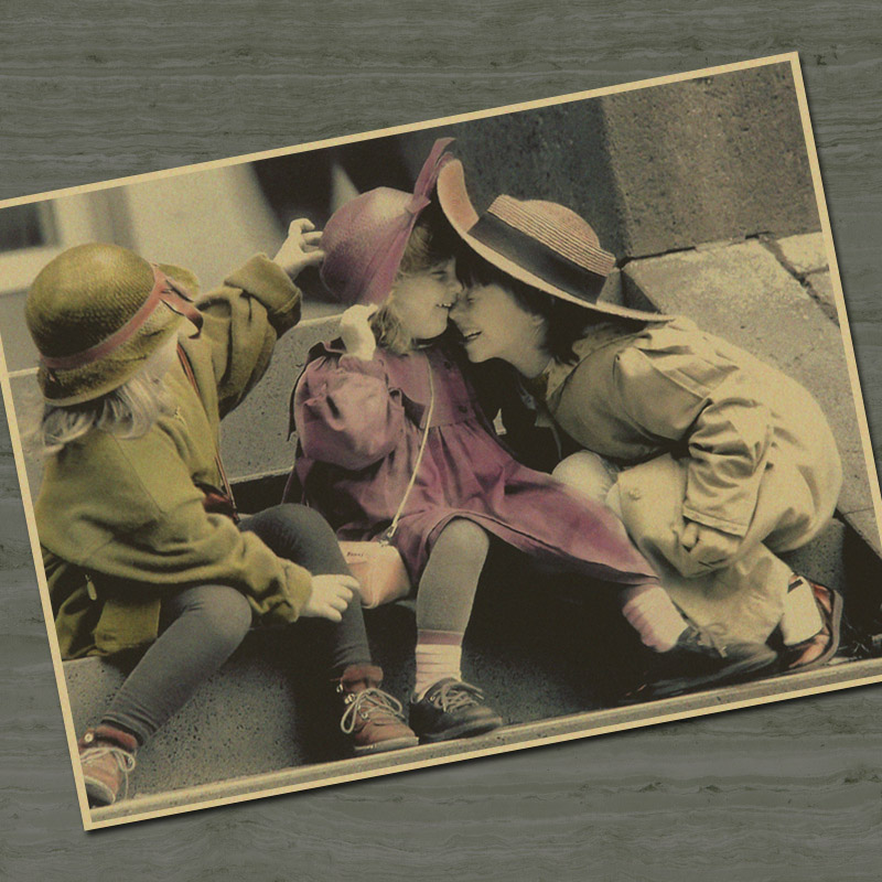 童年 儿童小美女写真怀旧复古牛皮纸海报 酒吧咖啡店装饰画芯贴画