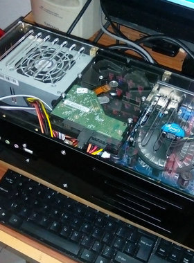 HTPC电脑功放机箱透明最漂亮实用，内部图视频装I34130 C3220 H81