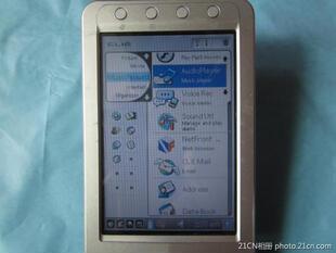 索尼SONY 高分大屏全键盘 曾经 怪兽机 NX80V掌上电脑