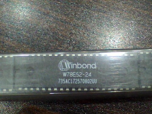W78E52-24 全新原装 华邦 WINBOND DIP40
