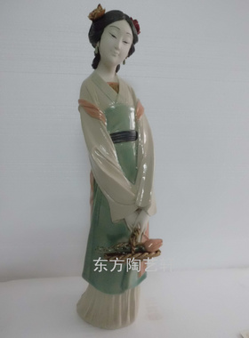 陶瓷摆件石湾公仔大师工艺品