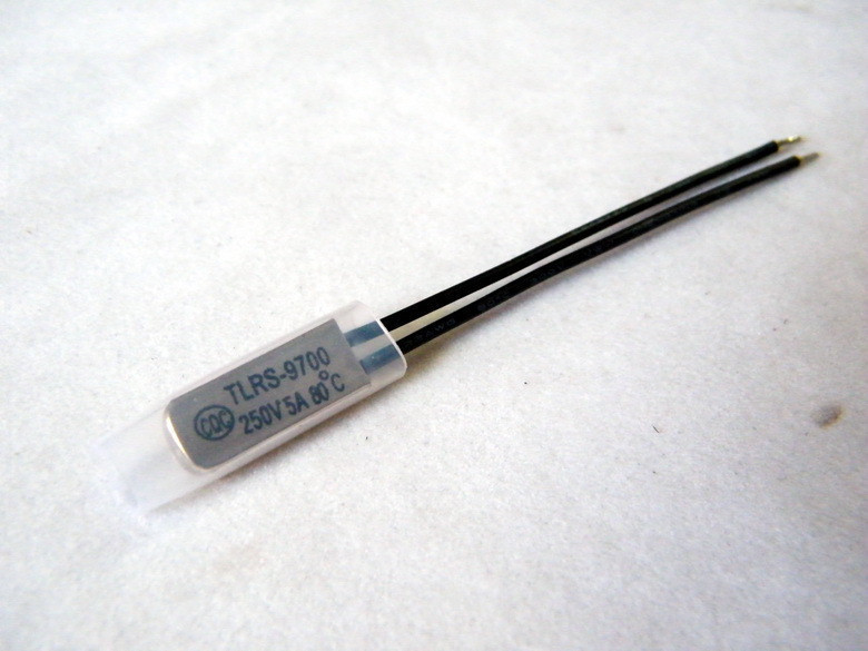 80度常开 KSD9700 金属壳温控开关 热保护器 感温片 80度自动接通