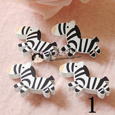 Broche en autre - Ref 1184024 Image 1