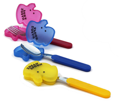 日本进口便携勺子叉子外出携带卡通套盒儿童餐具不锈钢防烫手柄