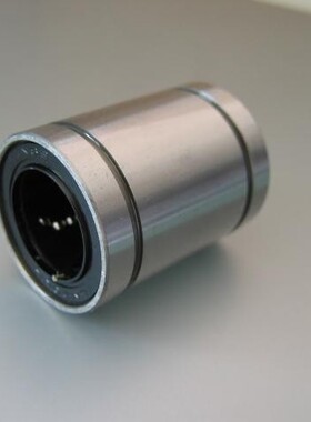 直线轴承 欧标 LME30UU 30*47*68 LMUU30M LM30UU