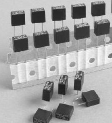 【红色黑色】常用电源保险丝/液晶保险管 慢断 T2A 250V 【方形】