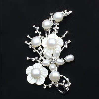 Broche femme en Nacre - Ref 1177848 Image 1