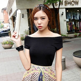 夏季韩版莫代尔短袖女T恤露肩性感打底衫修身上衣一字领显瘦体恤