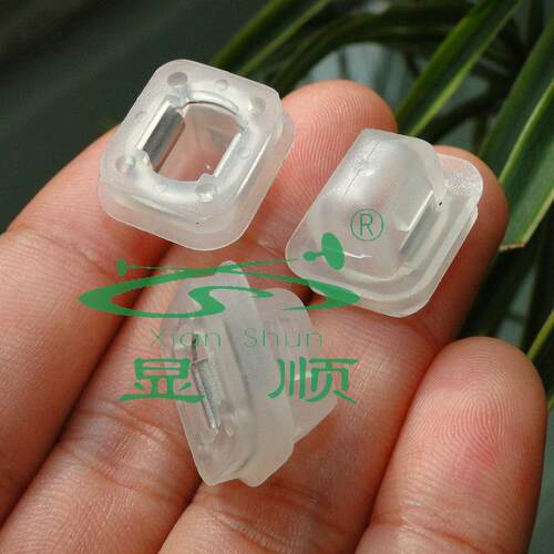 老款宝马3系X5E53E90E92E93320i325i车门核桃木内饰板卡扣车卡子