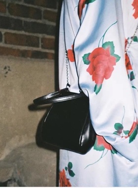 休闲女包韩版复古夹子包新款包潮流手提包单肩女包斜挎小包包