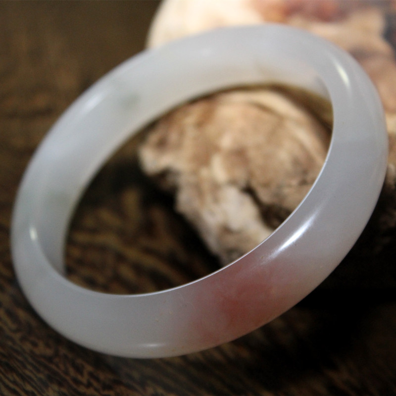 鸡血石桂林鸡血玉手镯白底红玉镯天然玉石上郎A货正品纯净特价粉在类目 珠宝/钻石/翡翠/黄金, 其他天然玉石, 手饰中 - 来自Buy2taobao.com提供专业的淘宝代购服务