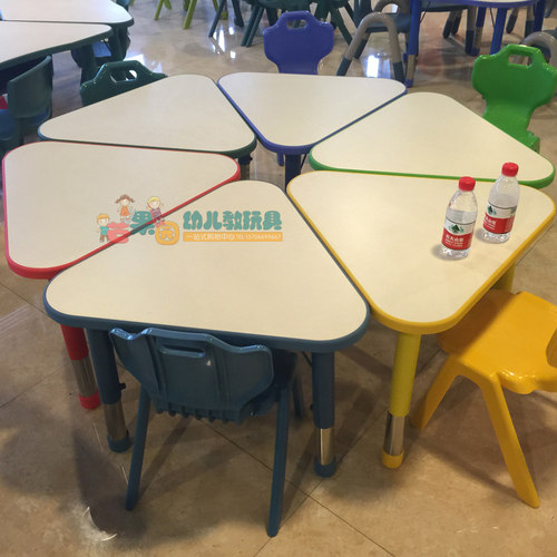 育才可拼式三角桌幼儿园儿童学习组合宝宝游戏小学生桌子YCY-072
