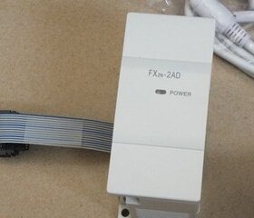 三菱PLC FX2N-2AD/2DA/4AD/4DA/4AD-TC/4AD-PT/FX0N-3A/1PG
