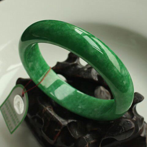 奢华珍品缅甸玉器翡翠手镯祖母绿飘花满色玉镯女款玉石玉特价手环